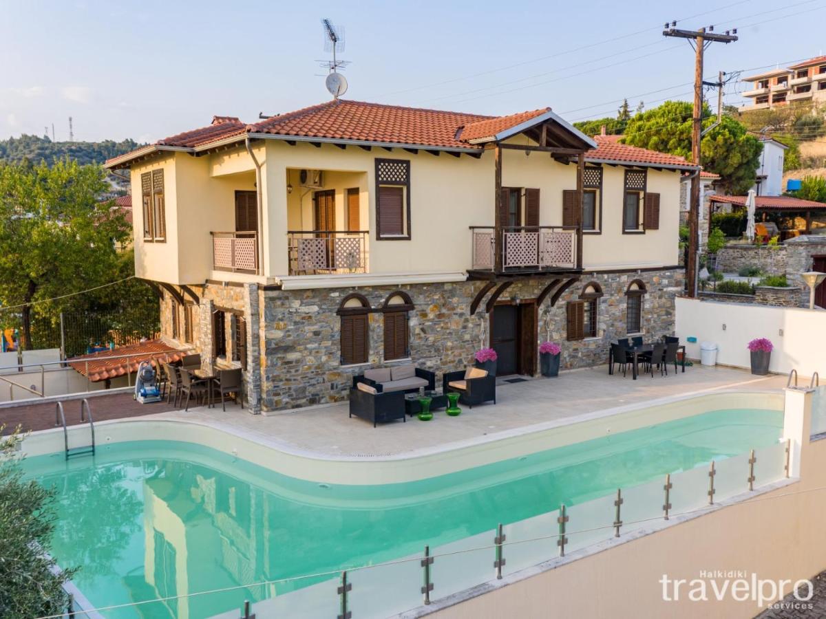 Villa Artemis By Rentalspro - Nikiti Halkidiki Екстер'єр фото