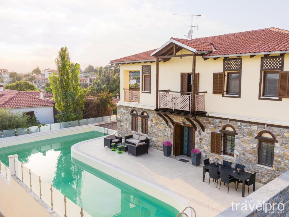 Villa Artemis By Rentalspro - Nikiti Halkidiki Екстер'єр фото